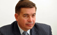 Соратник Луценко считает, что Яценюку не место на митингах