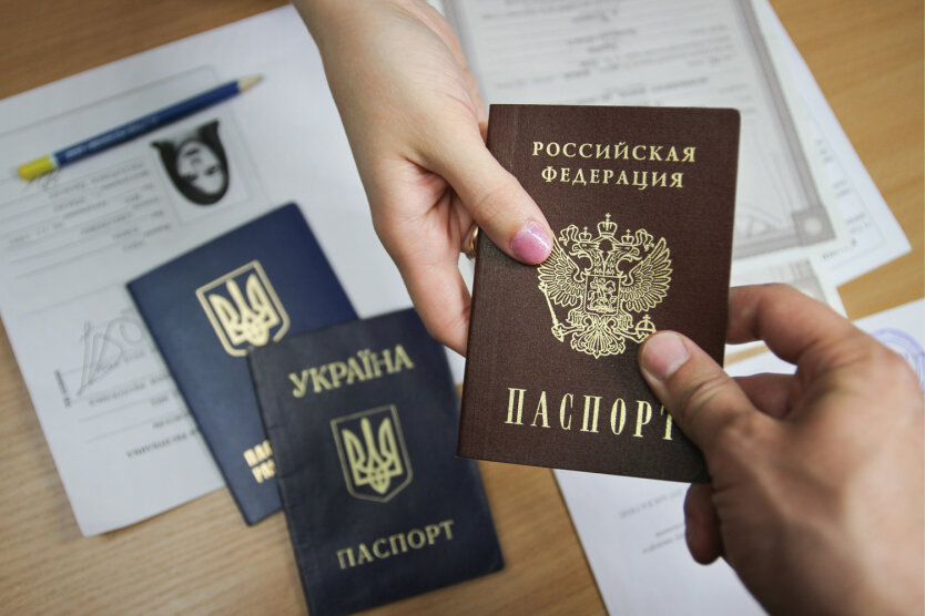 Паспортизация Крыма , российские паспорта в Крыму , аннексия Крыма