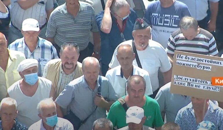 Пенсионеры, пенсия, повышение пенсий, пенсии чернобыльцев