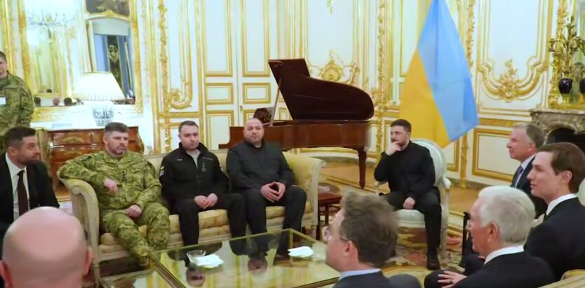 Делегации Украины и США в Париже