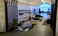 Метро в Киеве, вторжение россии, убежище, комендантский час