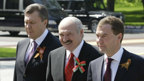 Янукович Лукашенко Медведев