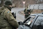 Проверка документов на блокпостах / Фото: Генштаб ВСУ