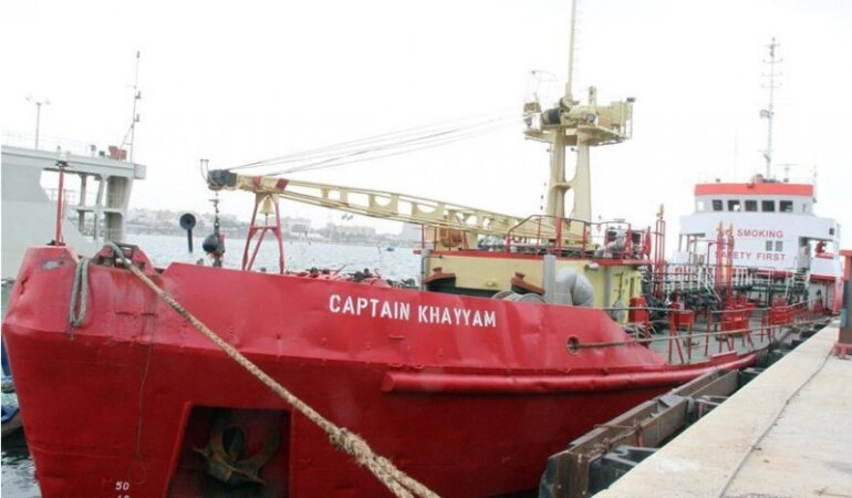 судно Captain Khayyam