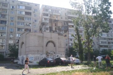 Взрыв в жилом доме Киева