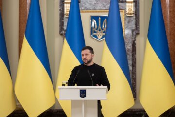 Зеленский: Украина усилит санкции против России в этом году