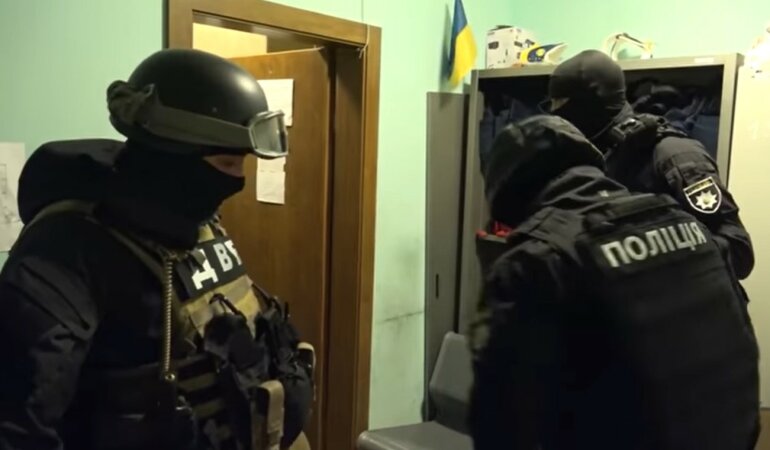 Нацполиция, участок в Киевской области, изнасилование и избиение