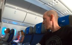 LOT Polish Airlines эвакуирует граждан Польши