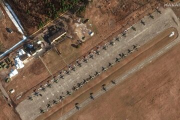 Российские войска на границе с Украиной, спутниковые снимки