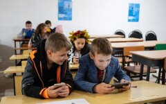 Школярі в Україні / Фото: УНІАН