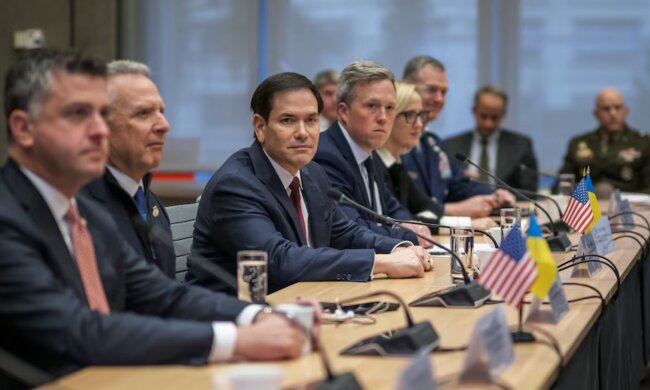 Марко Рубіо та Ден Дрісколл