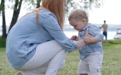 Виплати на дітей одиноким матерям