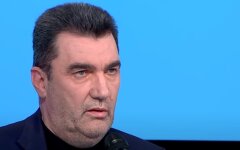 Алексей Данилов, санкции, Виктор Медведчук