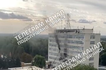 Взрывы в Брянске: дронами атаковали крупнейший в РФ завод микроэлектроники