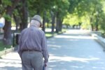 Льготный трудовой стаж,Возраст выхода на пенсию,Пенсионный возраст в Украине