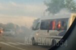 Опубликовано видео момента нападения на автобус на трассе Киев-Харьков