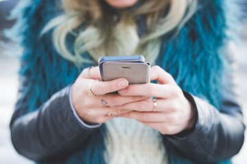 Смартфон, мобільний зв'язок