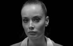 Ксения Мишина, Зломовчання, премьера