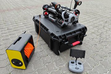 Дрон для інженерних та підводних робіт