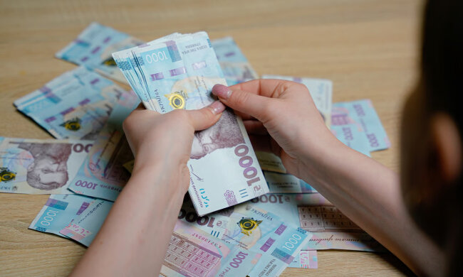 Зарплата в Україні