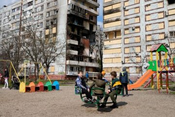 Украинские дети в Запорожье в 2023 году