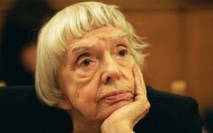 Людмила Алексеева
