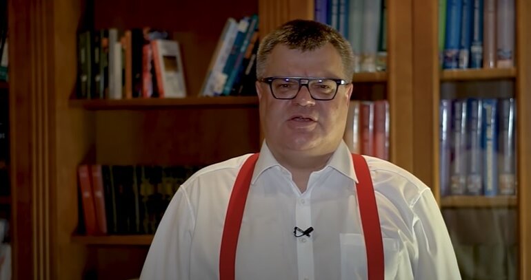 Виктор Бабарико