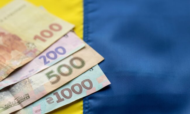 Виплати українцям