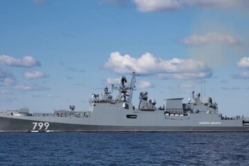 В Севастопольской бухте взорвались военные корабли РФ