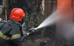 Пожары в Луганской области: огонь приблизился к электроподстанциям, детонируют снаряды