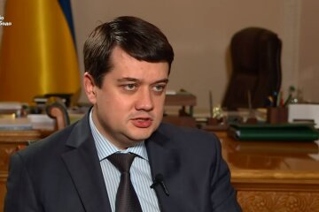 Дмитрий Разумков, санкции США, Александр Дубинский