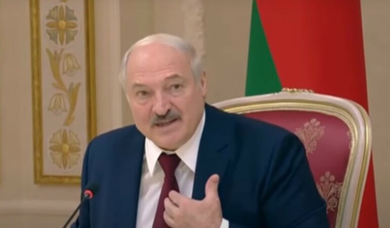 Лукашенко объявил о задержании "террористической" группы в Беларуси
