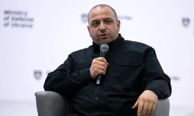 Рустем Умєров