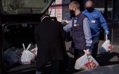 Помощь социально незащищенным слоям населения