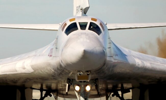 Российский бомбардировщик Ту-160М