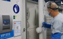 Вакцинация, коронавирус, CoronaVac и AstraZeneca