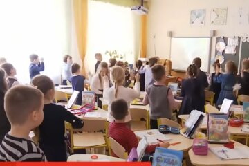 Школьники, норовирус, киевская гимназия
