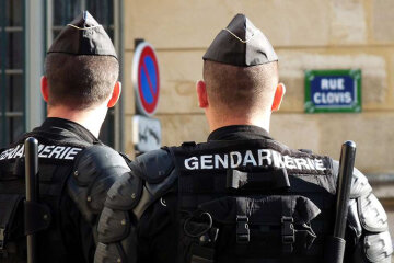 полиция_Франция