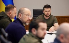 Украина тратит около $10 млрд за месяц войны