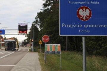 Польша запретит въезд авто с российскими номерами / Фото: Euronews