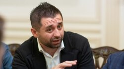 Давид Арахамия,местные выборы в Украине,когда в Украине состоятся местные выборы