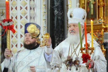 Патриарх Кирилл, протодиакон Александр Агейкин