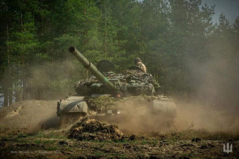 Способность Украины освободить свою территорию и провести контрнаступательные операции зависит от ряда непринятых решений, отметили эксперты
