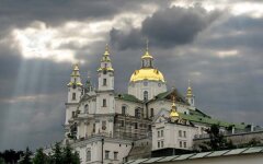 лавра храм