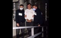 Саакашвили объявил голодовку