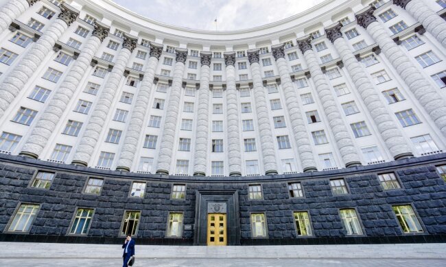 Кабмин Украины, кадровые перестановки, замена министров
