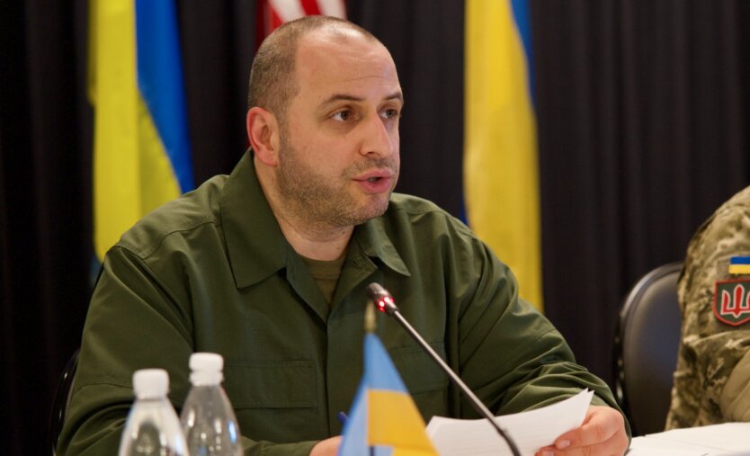 Кабмин назначил трех заместителей министра обороны
