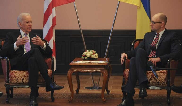 Яценюк_Байден