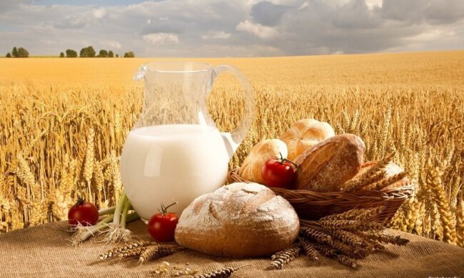 Хлеб и молоко, цены на продукты