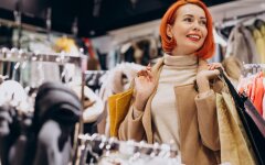 Покупки на новорічні свята / Фото: Freepik